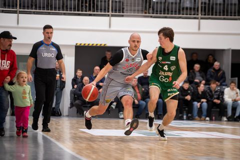 2025-11-27 Sūduva-Mantinga - Žalgiris-2 – 70